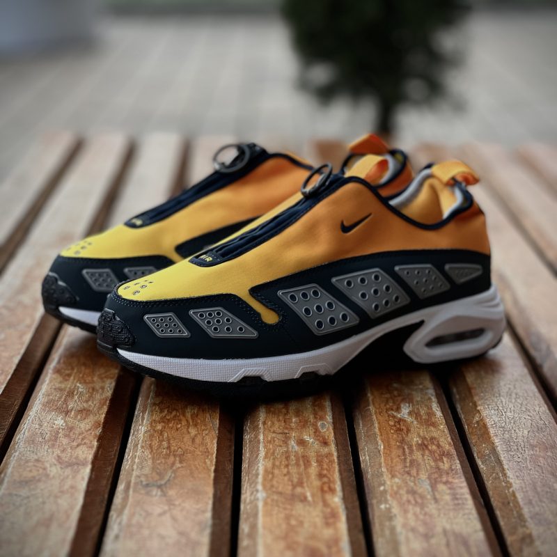 Nike Air Max SNDR