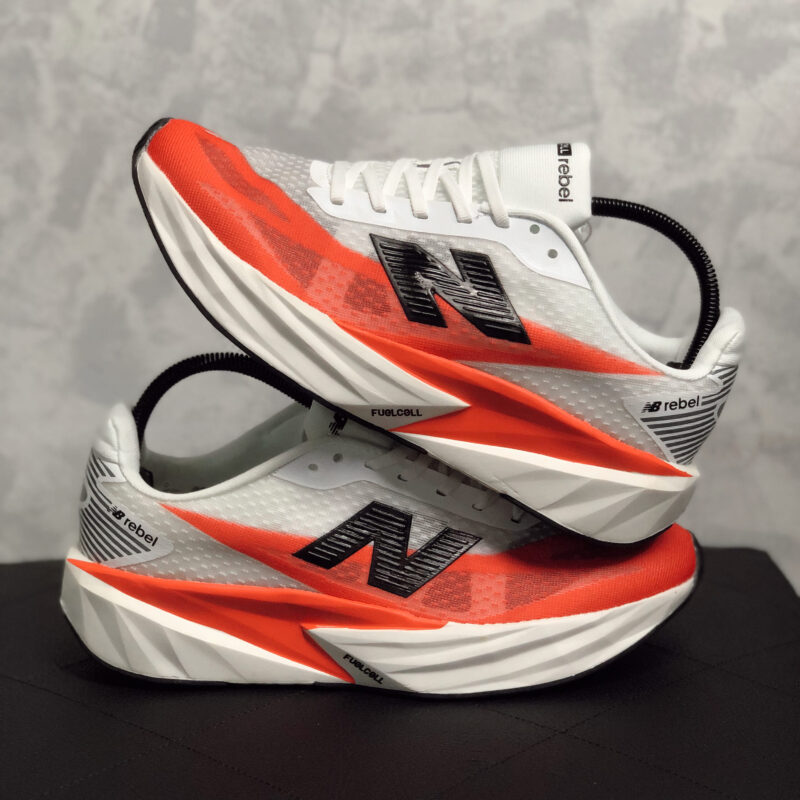 New Balance Elite V5