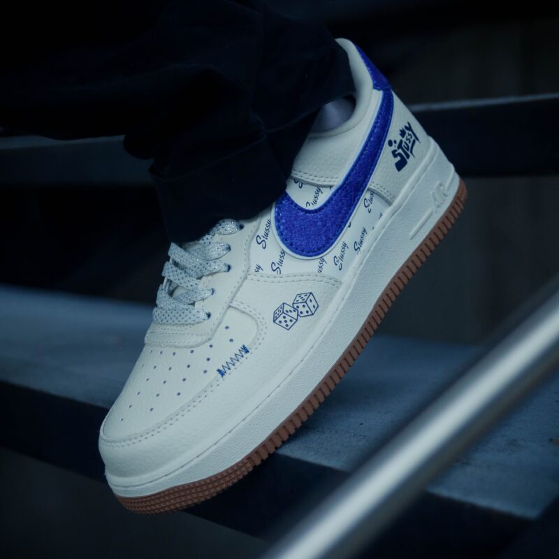 Nike Air Force 1 Low x Stussy